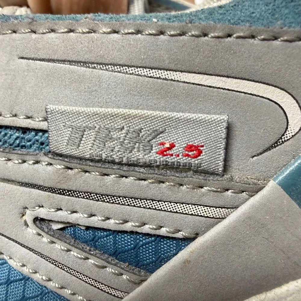 LL Bean Tek 2.5 Waterproof Hiking Shoes Womens 6 Blue Grey Vibram Sole 303621